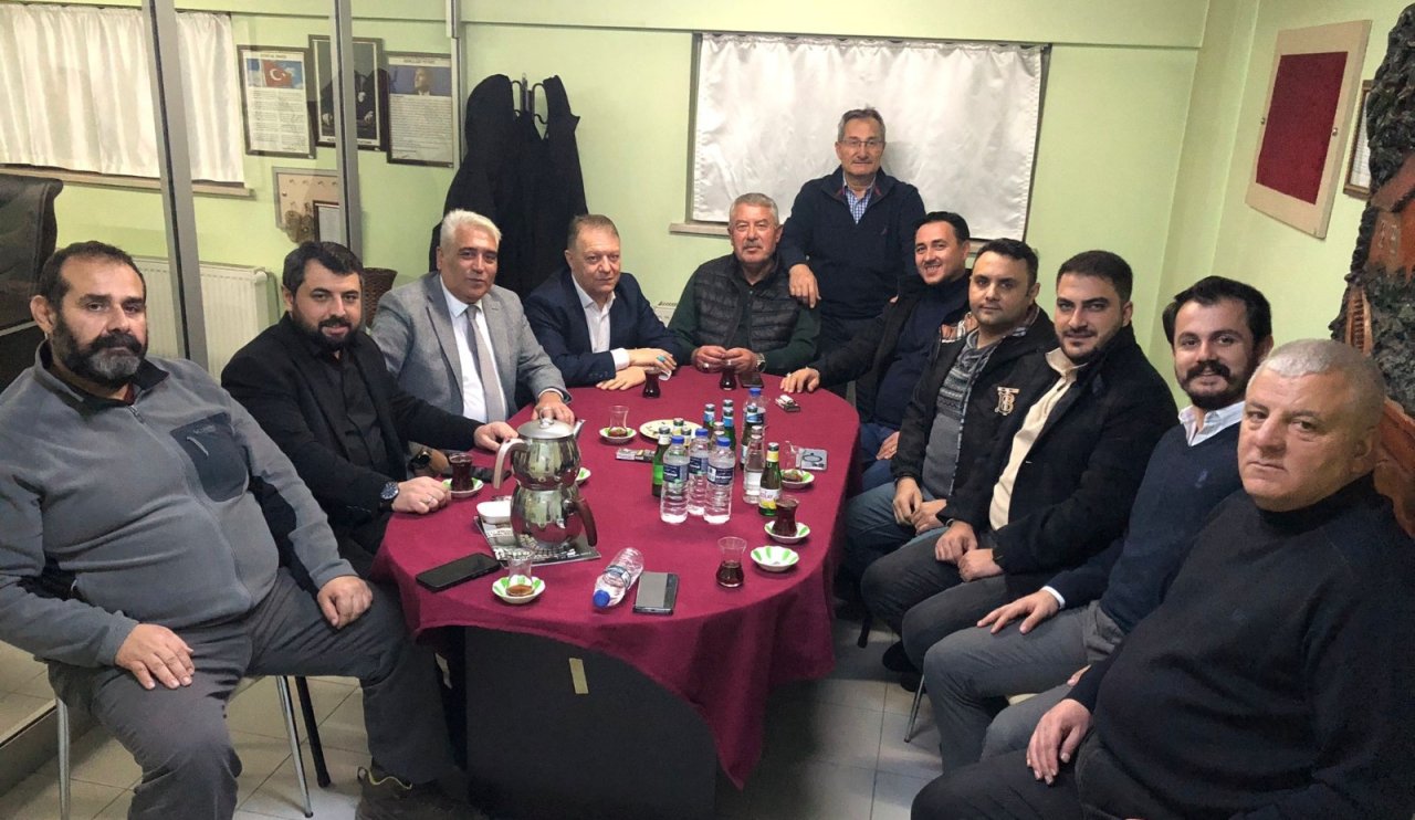 Konya'da Hasan Yaşar dostlarıyla buluştu