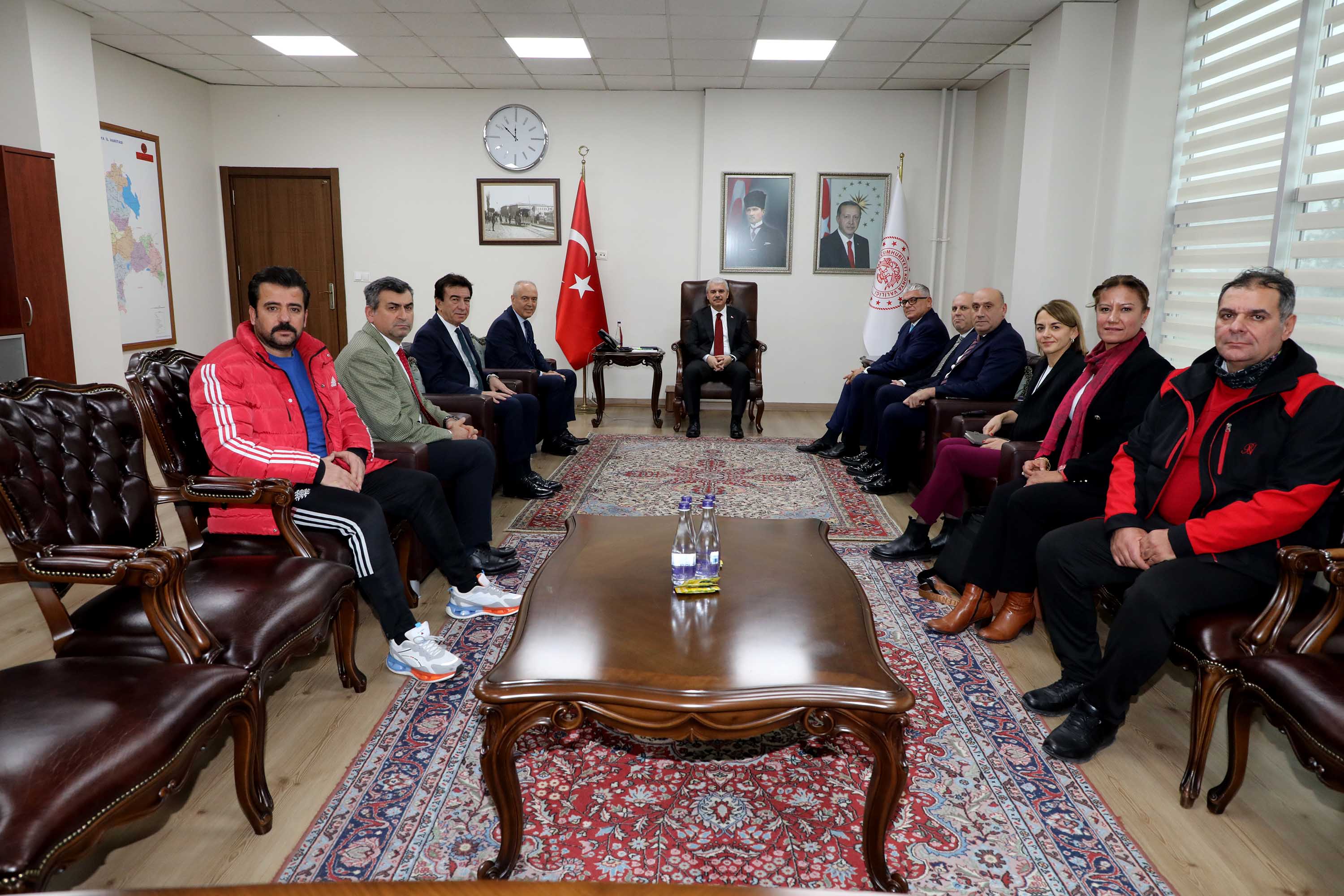 Konya'daki büyük organizasyon için hazırlık var! Vali Akın'a Avrupa'dan önemli ziyaret