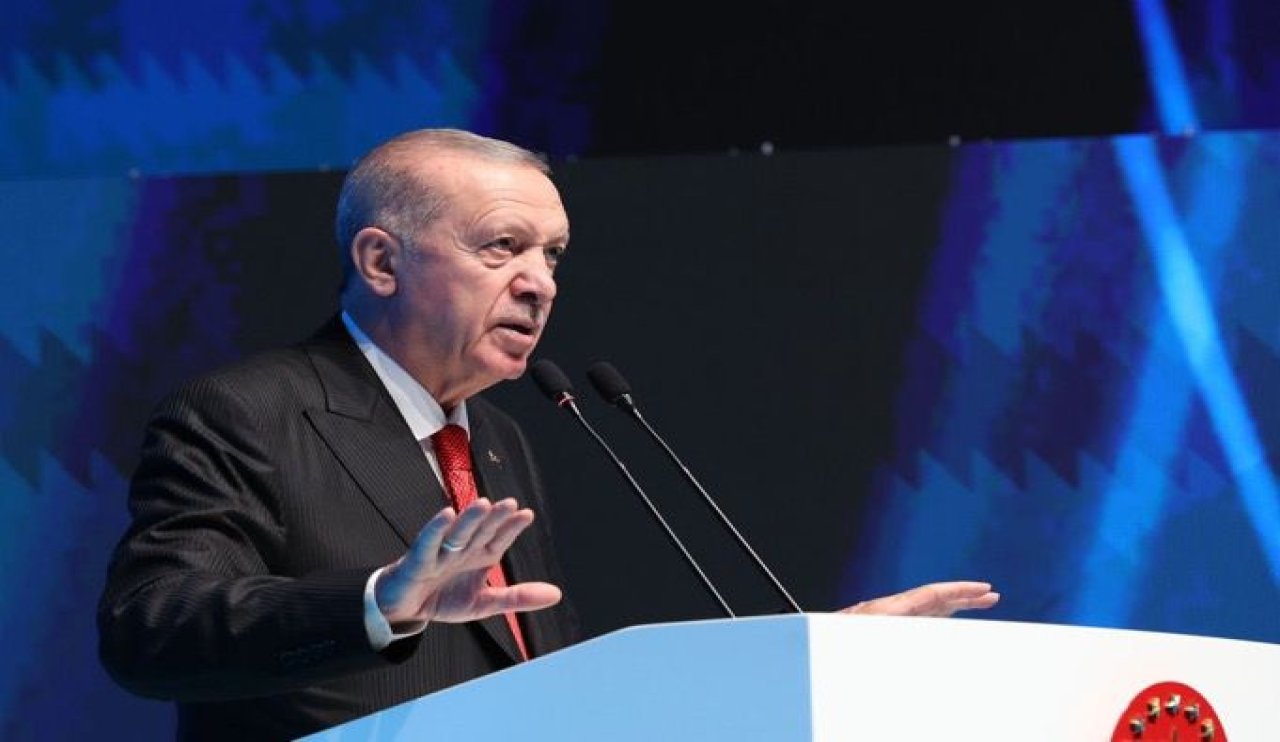 Erdoğan'dan asgari ücret açıklaması: Daha fazla vermek isteyen versin!