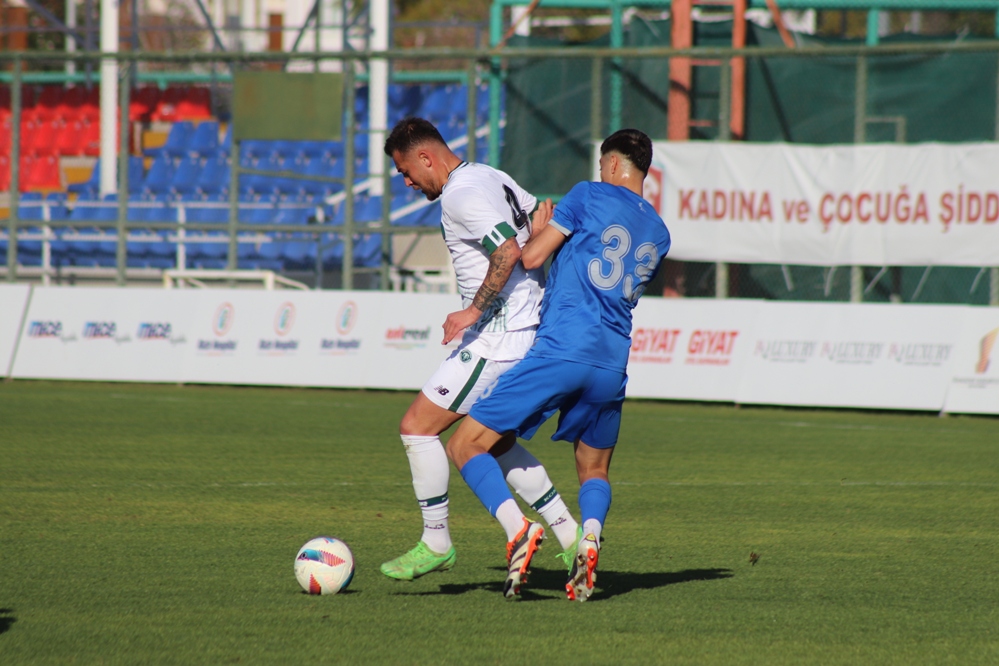 1922 Konyaspor'dan Antalya'da güzel prova