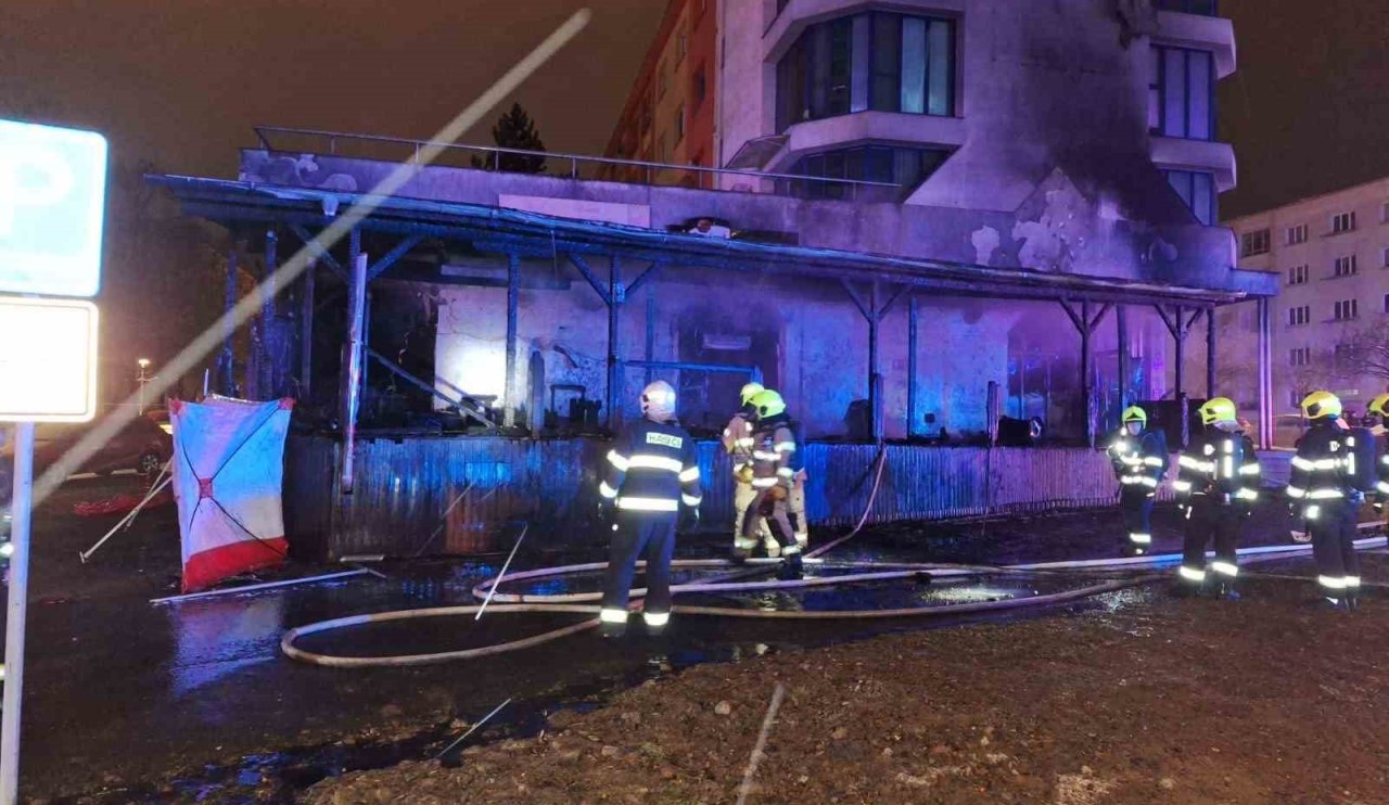 Restoran'da akılalmaz yangın! 6 ölü ve çok sayıda yaralı var...