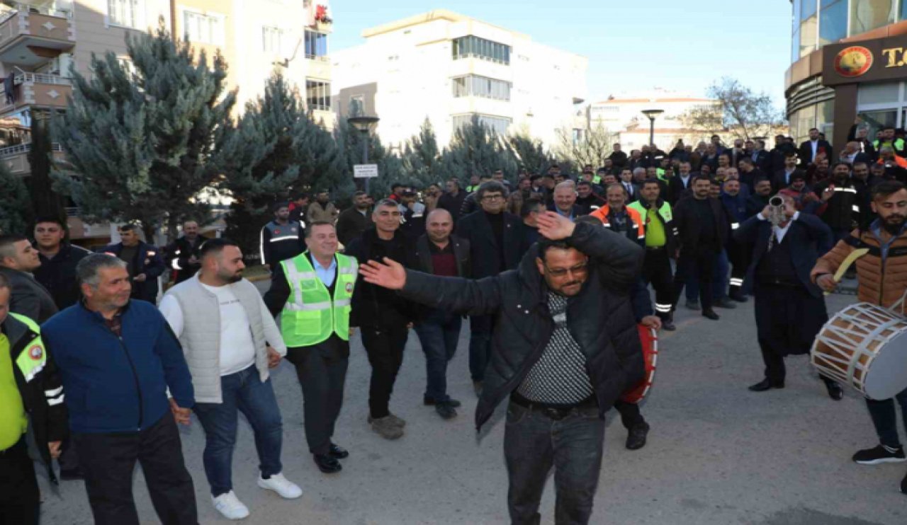 Belediye işçilerinin yüzünü güldüren zam! Detaylar açıklandı