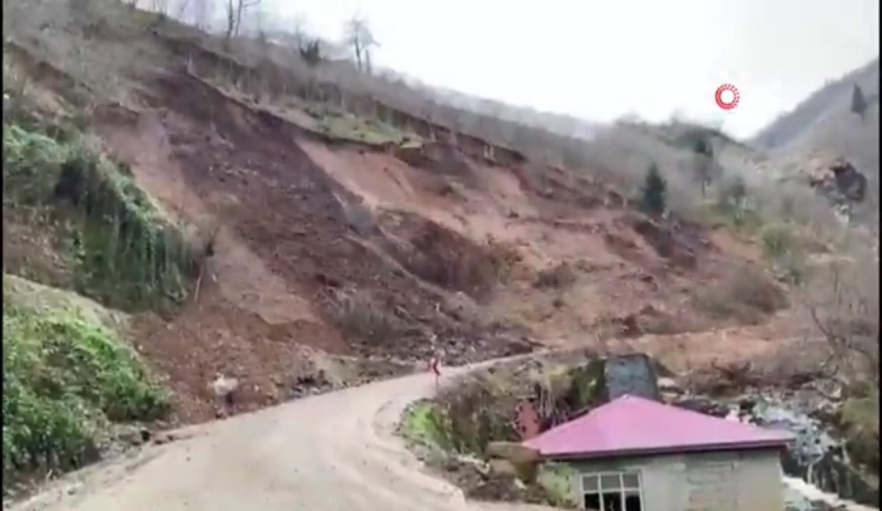 Kuvvetli yağış heyelana neden oldu