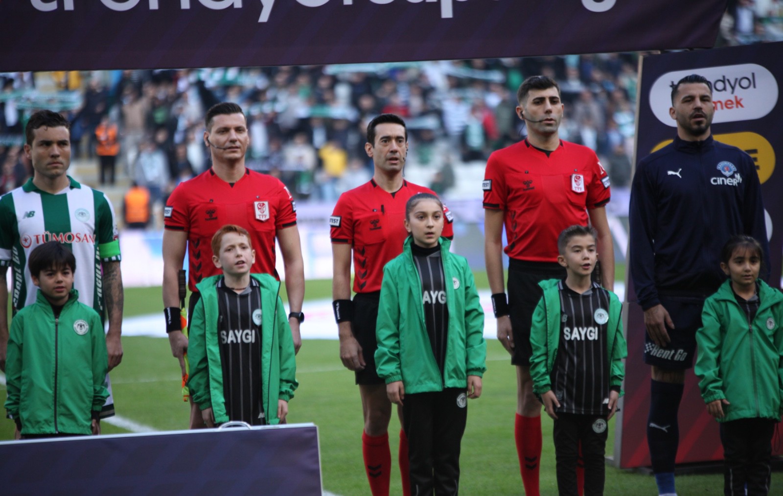 Konyaspor Başkanı Ömer Korkmaz, hakemle yaşadığı diyaloğu anlattı! Penaltıyı neden çalmadı?