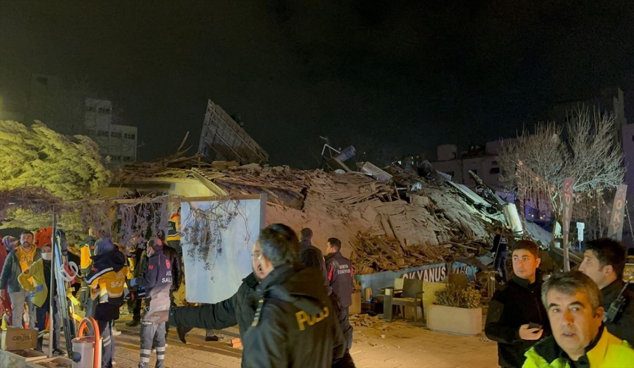 Konya’da çöken bina ile ilgili Cumhurbaşkanlığından açıklama!