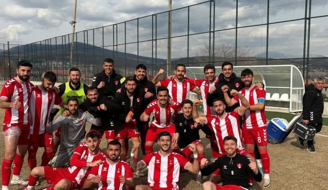 Tarsus önünde alınan farklı galibiyetin sevinci sürüyor