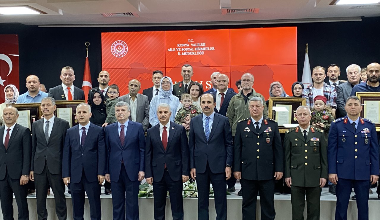 Konya'da şehit yakınları ve gazilere madalya