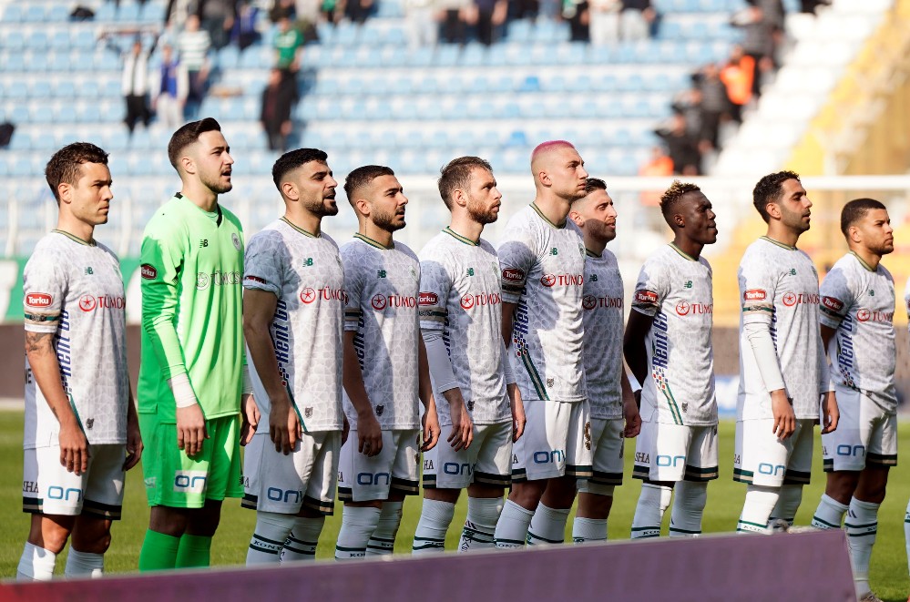 Konyasporlu oyunculara Avrupa'dan transfer ilgisi! Başkan Korkmaz isimleri resmen açıkladı