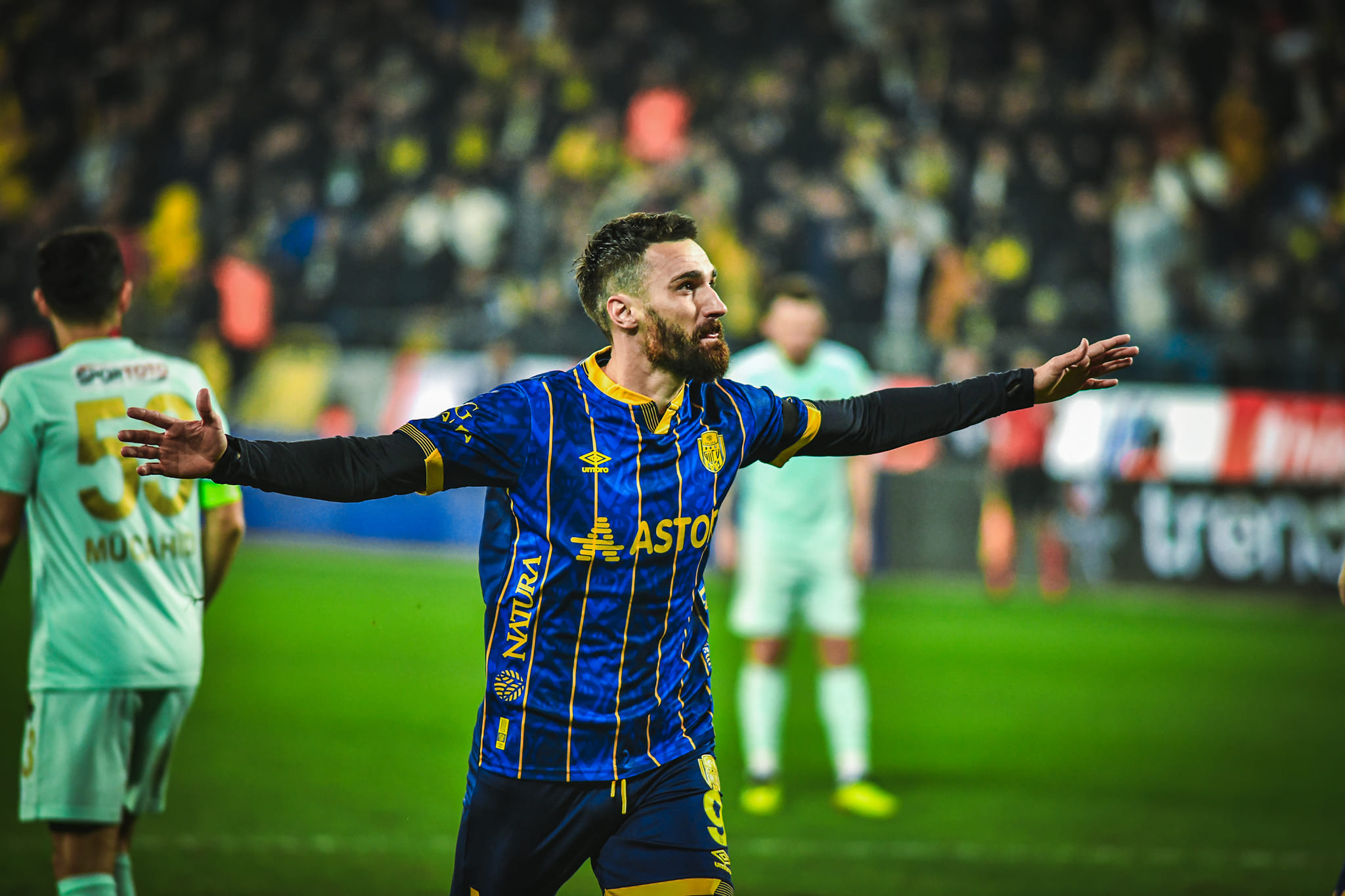 Konyaspor tarihine geçen Boşnak forvet, üst üste üçüncü kez aynı acıyı yaşadı