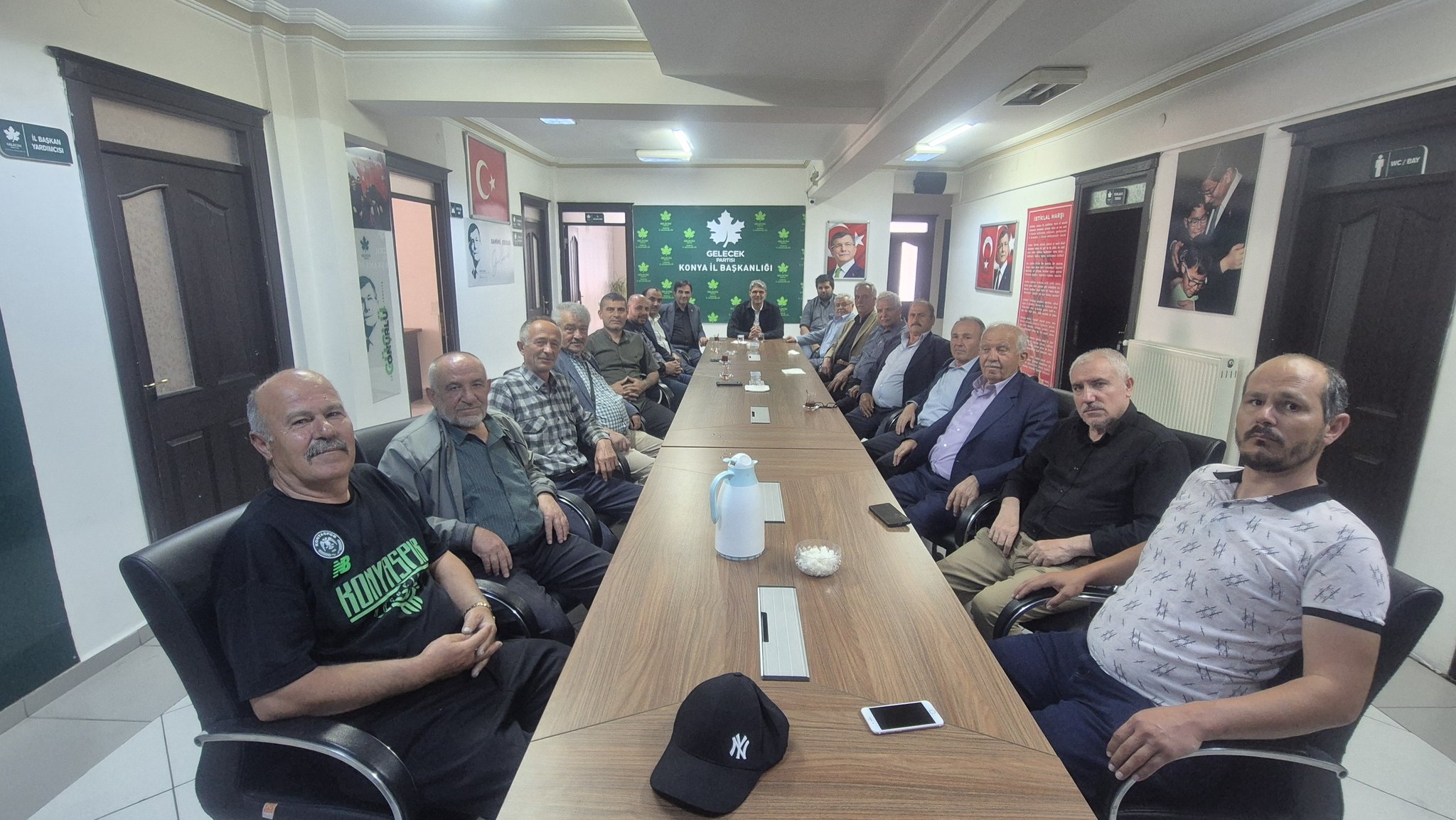 AK Parti’ye geçen Vekil Ekici’ye Konya Teşkilatı’ndan ince gönderme