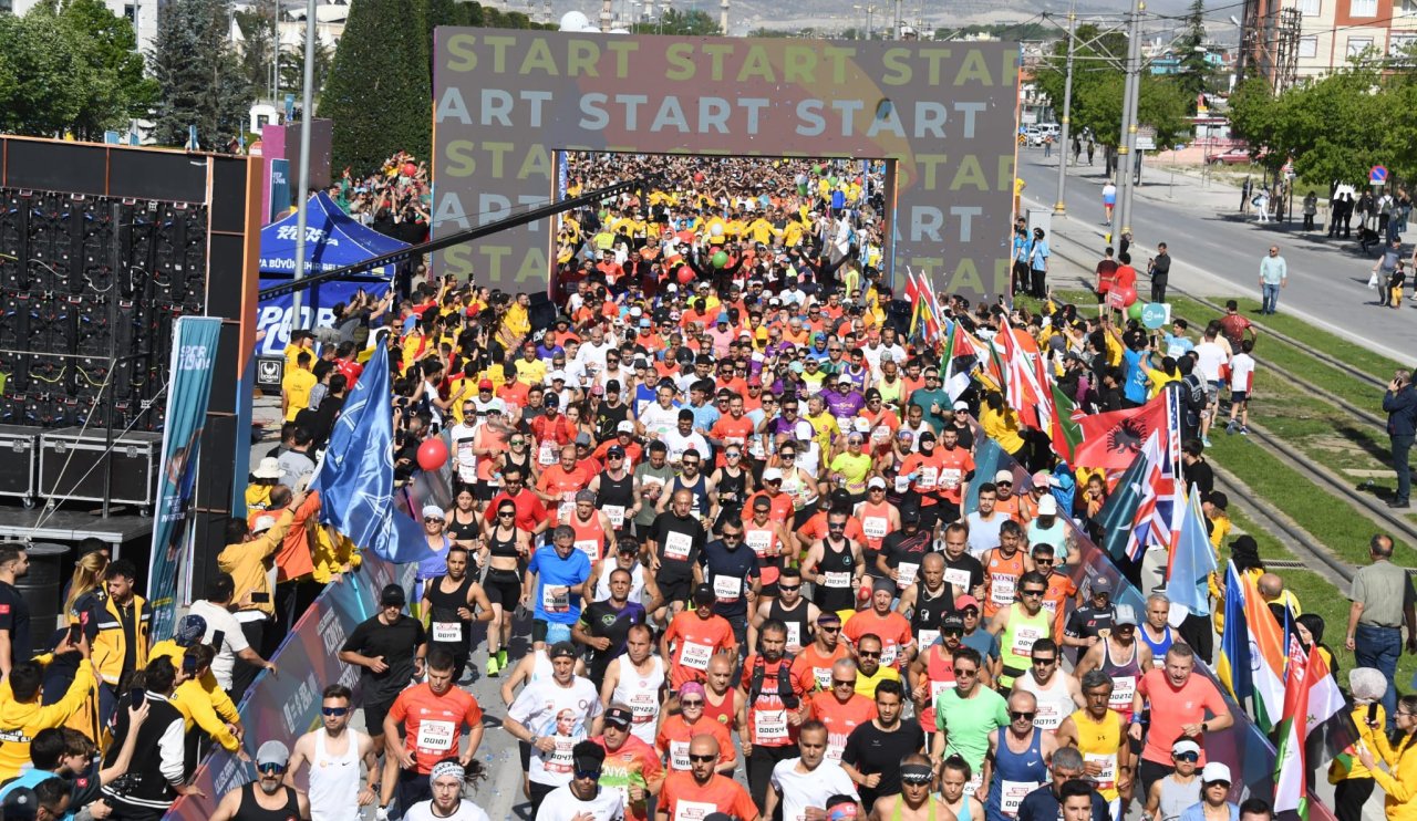 Dünya Konya’ya kilitlendi! 37 ülke Konya’da