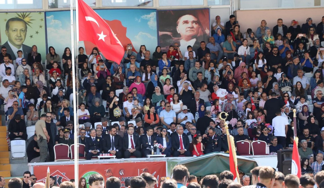 Konya Ereğli’de 19 Mayıs Bayramı Renkli Görüntülere Sahne Oldu