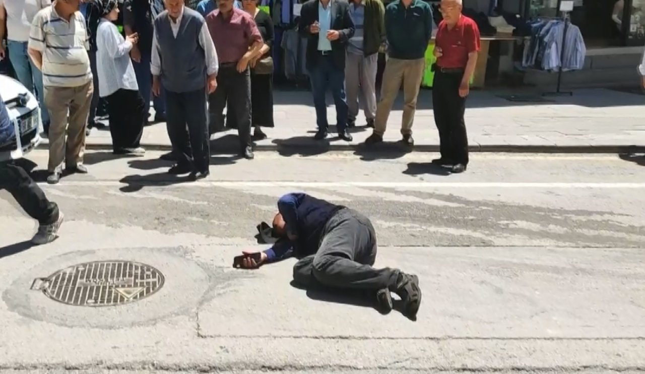 Seyir halindeki aracın önüne atladı, hastanelik oldu