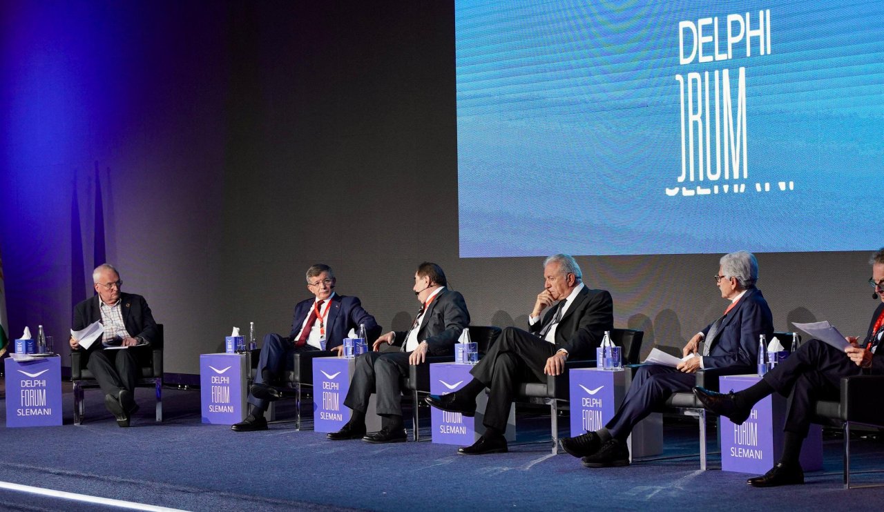 Davutoğlu'ndan Kuzey Irak’taki Yoğun Diplomasisi