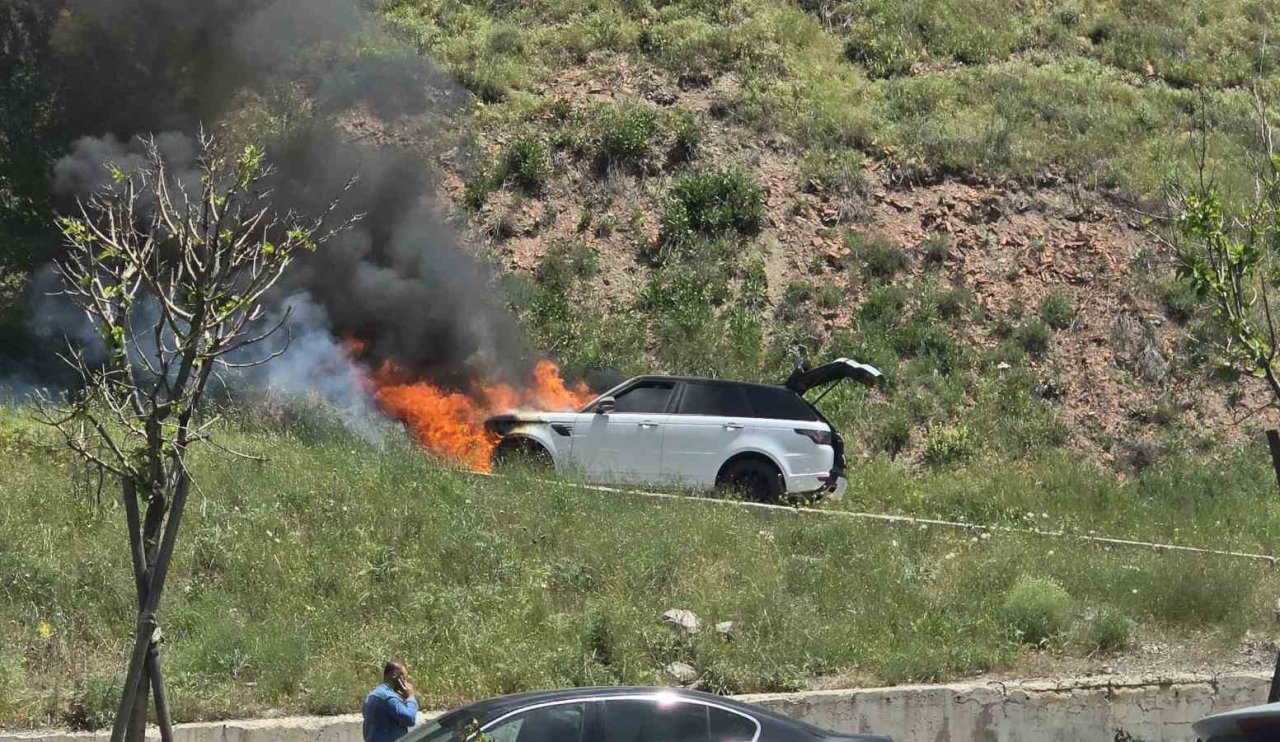 Konya yolunda bir cip alev alev yandı