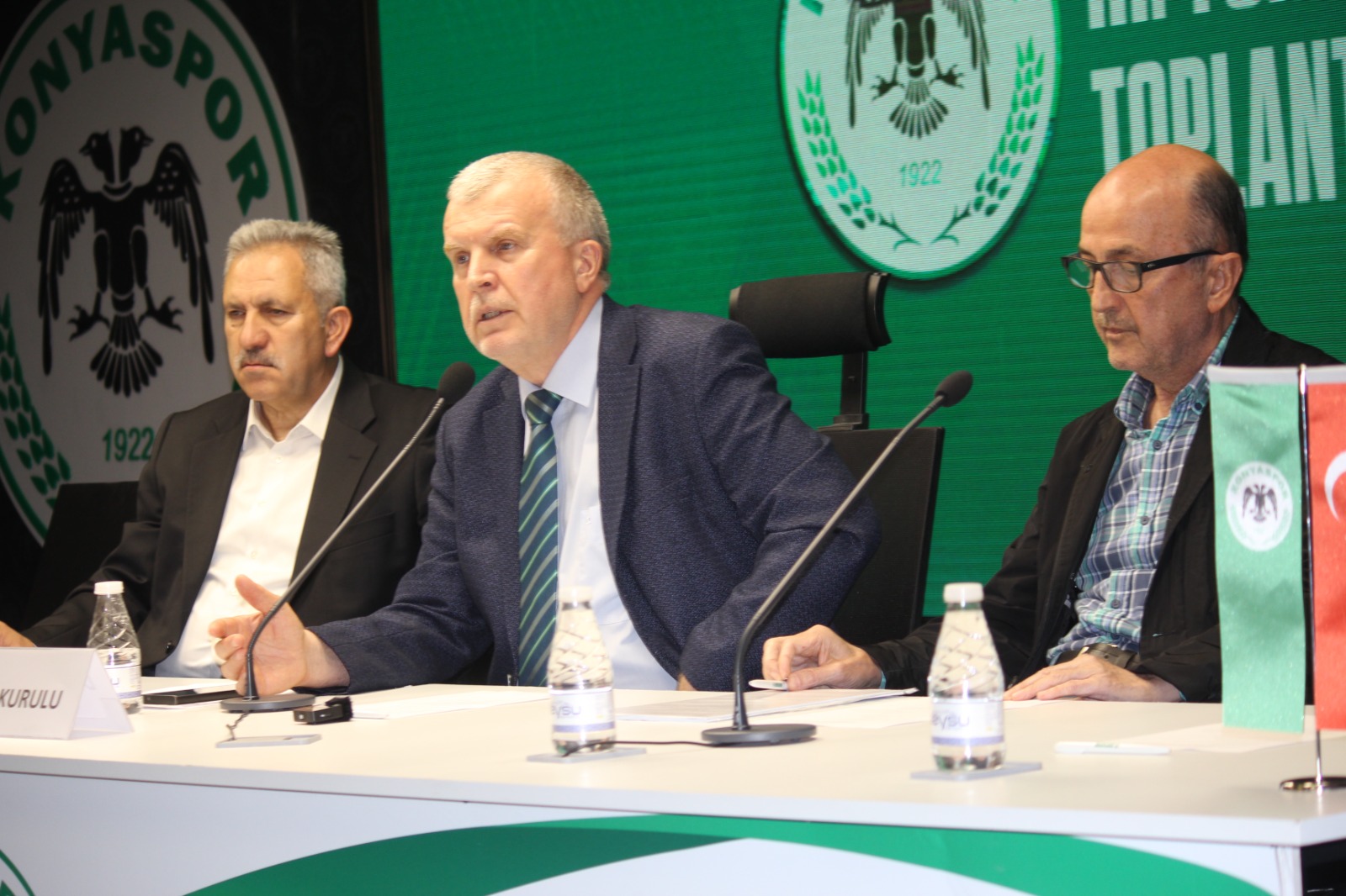 “Konyaspor’a kalıcı gelir sağlanması gerekiyor”
