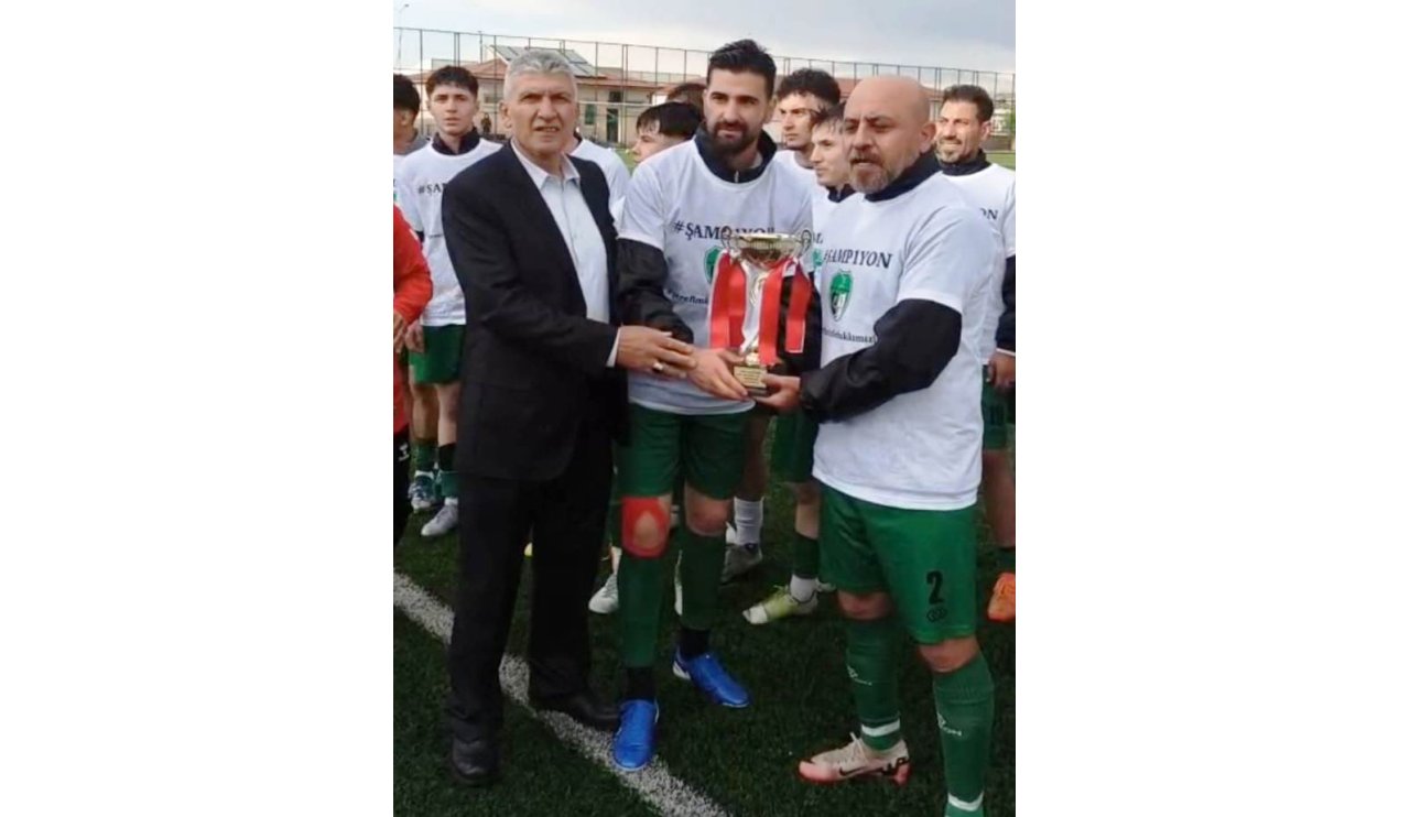 Konya Masterler Spor İkincilik Kupasını Aldı