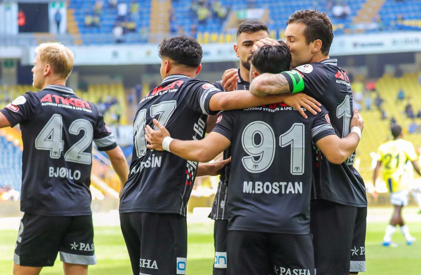 Konyaspor'da kasaya 204 milyon girdi