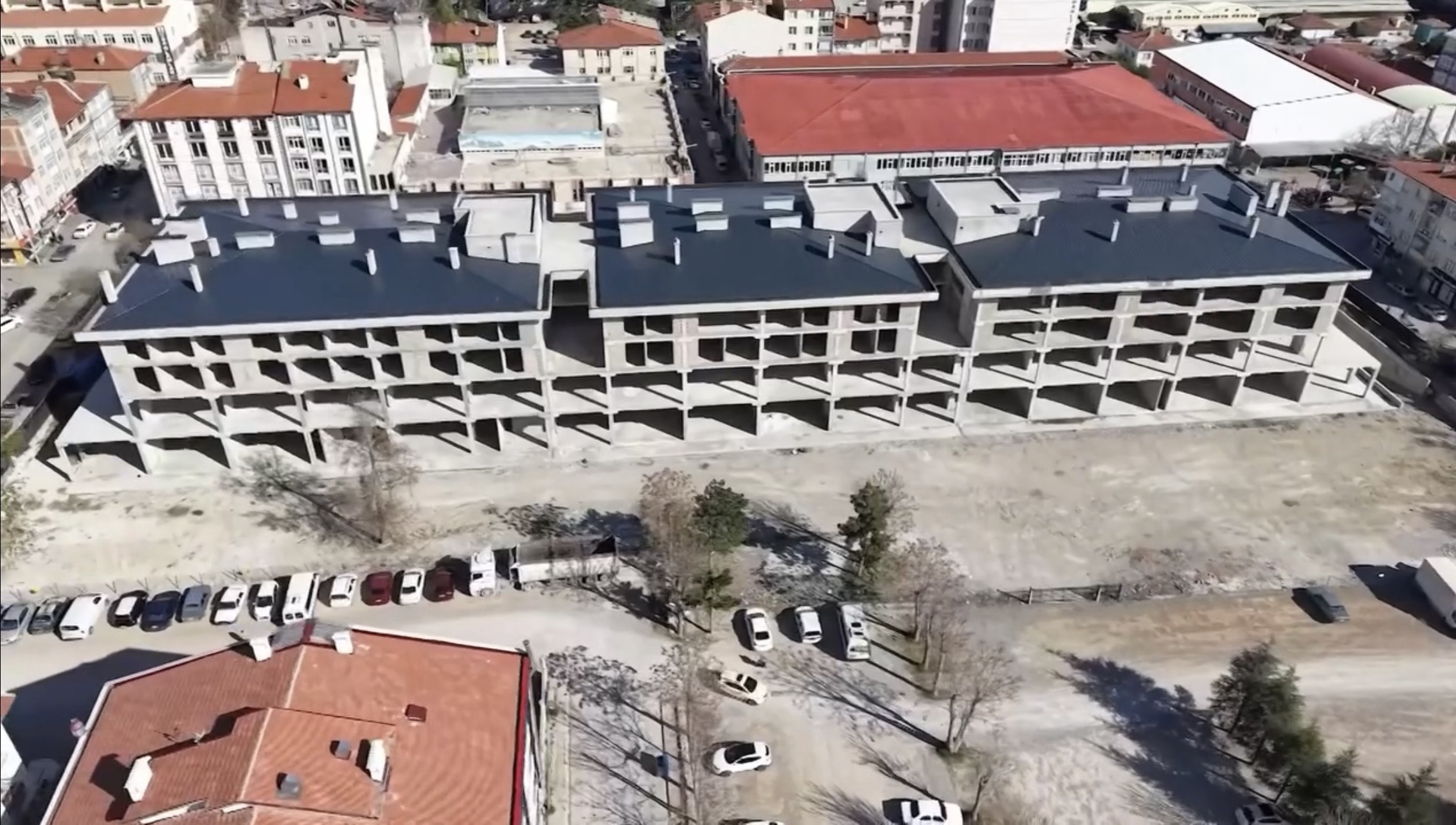 3.500 m² Oturum, 58 İşyeri, 50 Odalı Otel!  Konya Yeni Merkeze Kavuşuyor