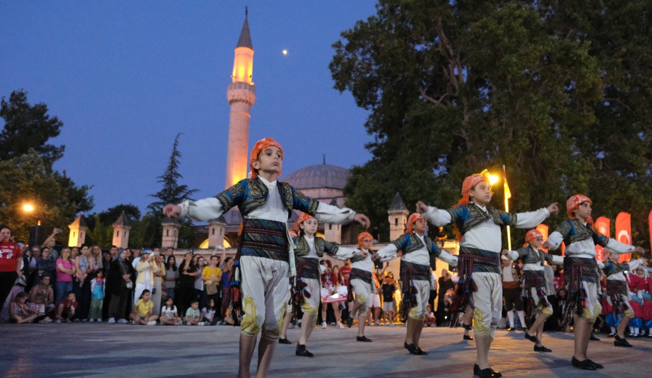 Halk Oyunları Yıldızlar Türkiye Şampiyonası Karaman'da başladı