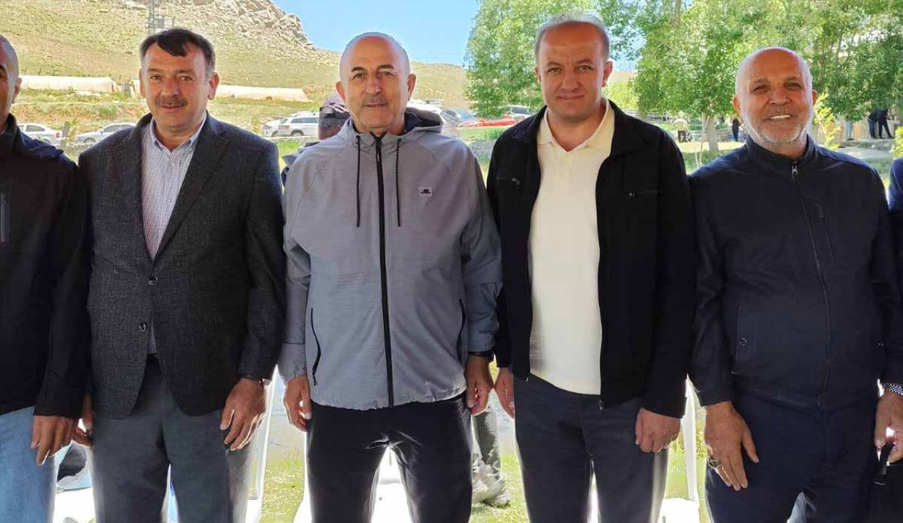 Başkan Çetiner, Çavuşoğlu’nun mevlid programına katıldı