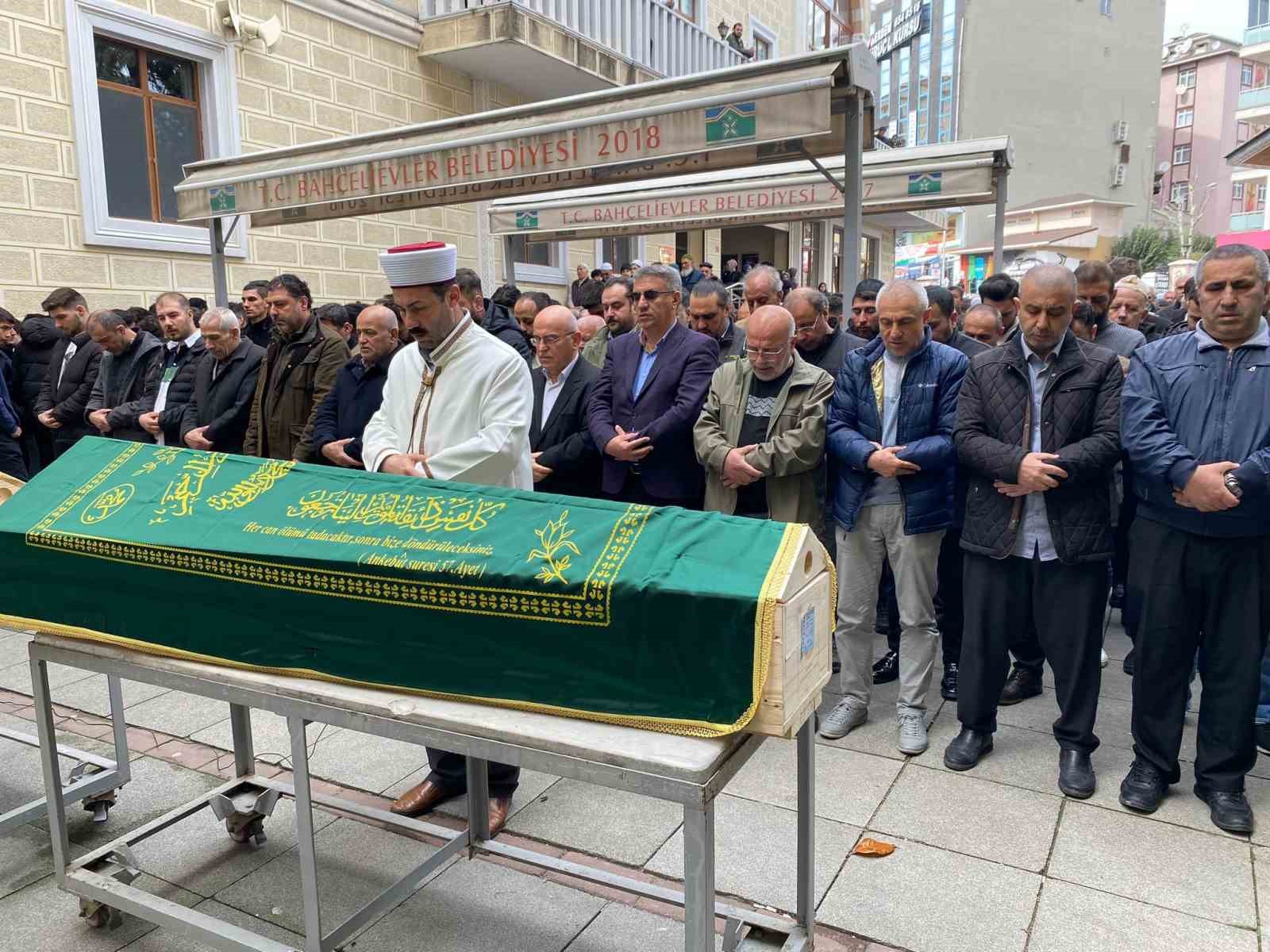 Konya’da cenazelerle ilgili ilginç gelişme! Başkan acınızı paylaşıyoruz diyerek duyurdu