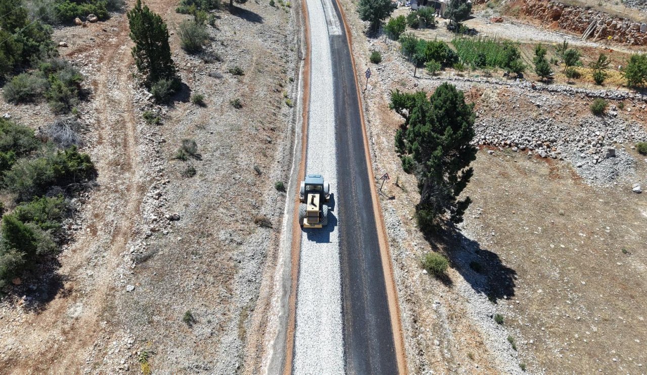 Beyşehir’de Asfalt Seferberliği Sürüyor Dumanlı'da İkinci Etap Tamam, Sırada Gölyaka Var
