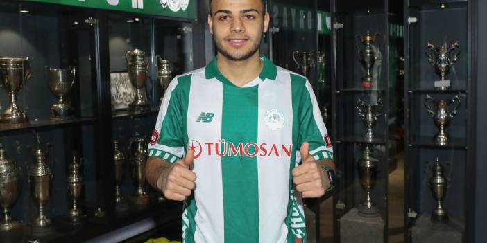 Konyaspor'dan geleceğe yatırım! 4,5 yıllık sözleşme imzalandı