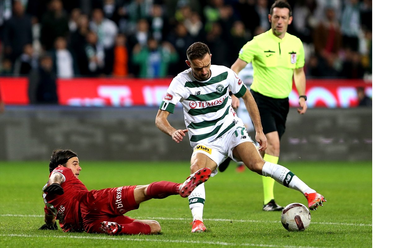 aa-20231211-33159764-33159759-tumosan-konyaspor-ems-yapi-sivasspor.jpg