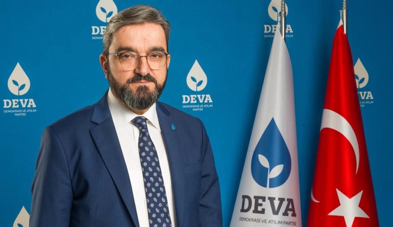 deva-partisi-konya-buyuksehir-belediyesi-baskan-adayi-dr-seyit-karaca-foto.webp
