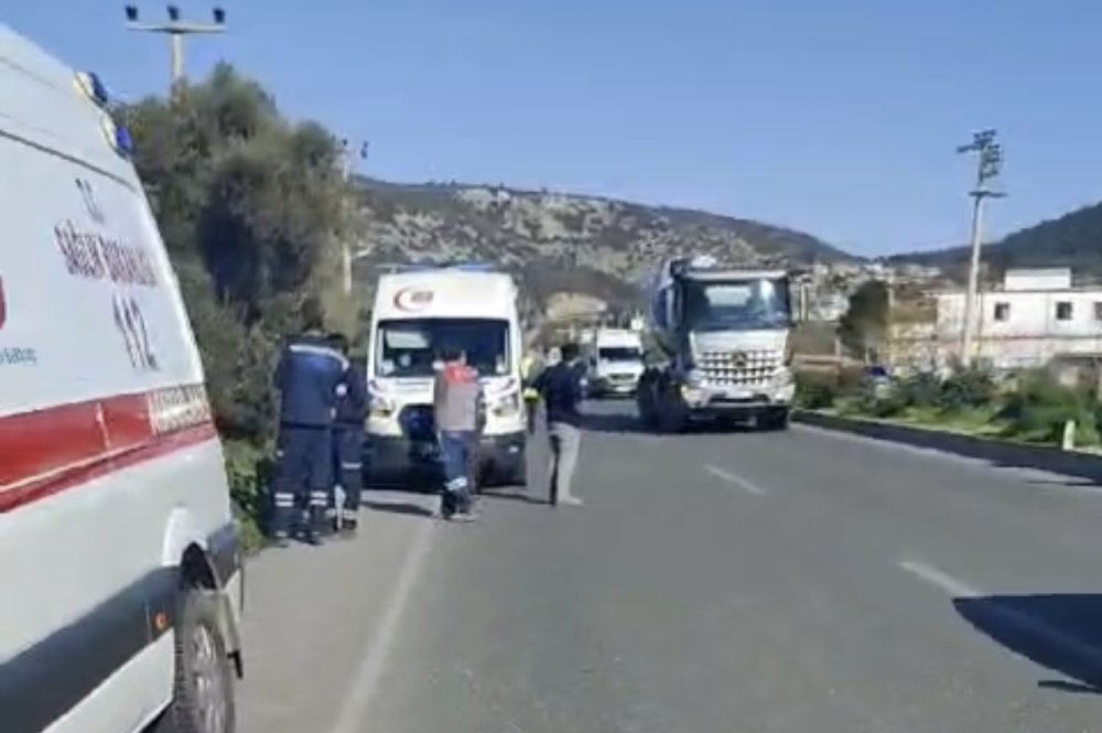 Direksiyon hakimiyetini kaybetti, şarampole uçtu...