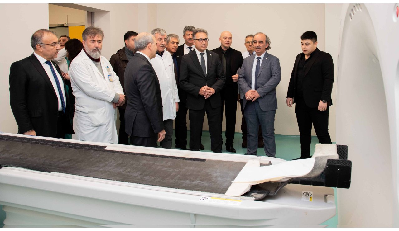 su-kucuk-hayvan-hastanesinde-mr-ve-tomografi-cihazlari-hizmete-girdi-3.jpg