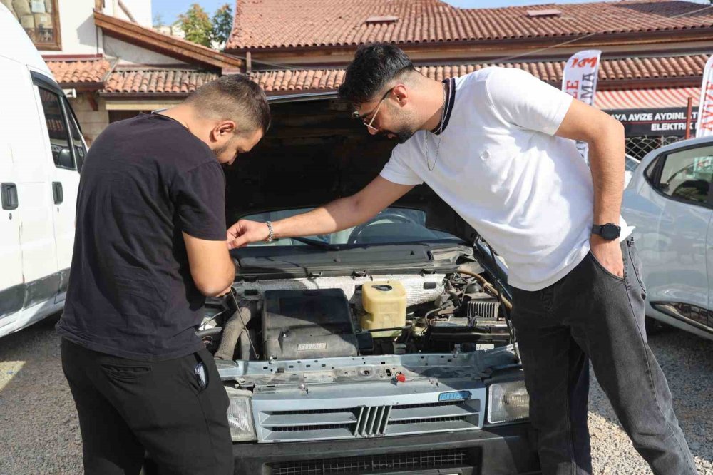 Konya'da ilginç takas! Araba ve bakın neyi takas ettiler