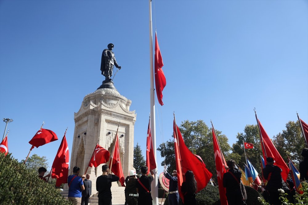 Konya’da Cumhuriyet Şöleni başladı