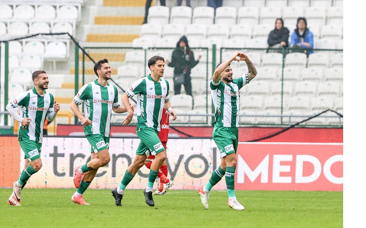 aa-20241207-36413825-36413820-tumosan-konyaspor-onvo-antalyaspor.jpg