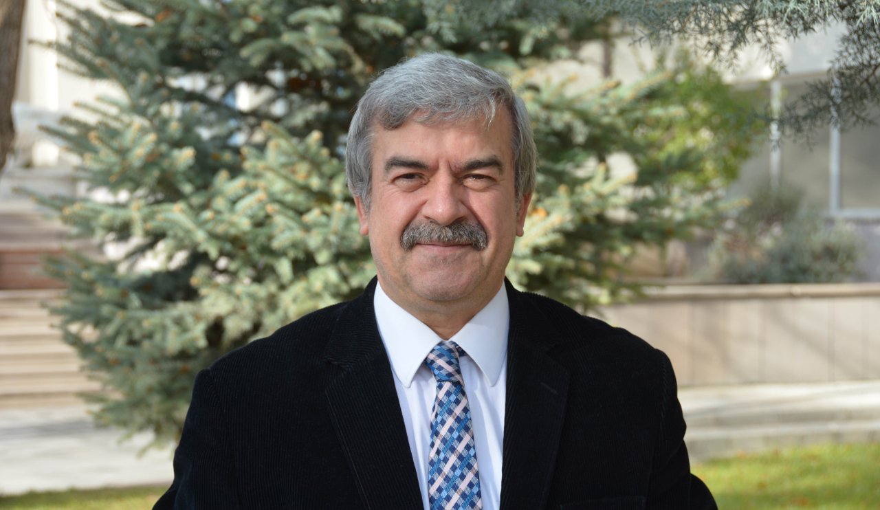 prof-dr-hakan-sari.jpg